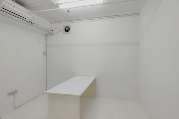 Wisma Zelan(Number One Business Centre)