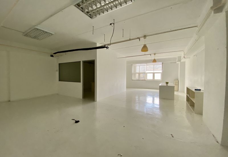 Wisma Zelan(Number One Business Centre)