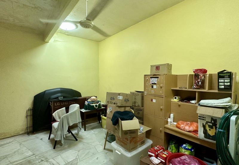 Taman Taynton (Taynton View)