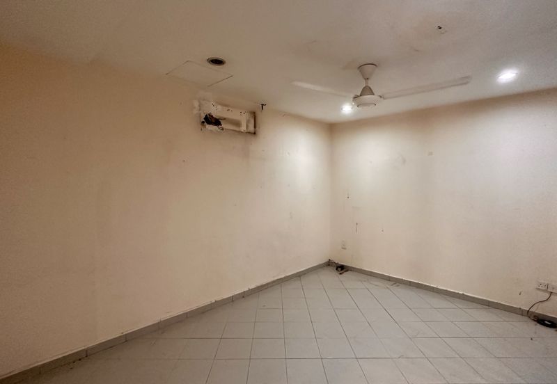 Taman Taynton (Taynton View)