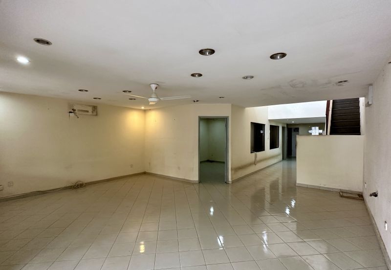 Taman Taynton (Taynton View)