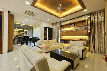 Move In Condition Fully Renovated Wira Heights Double Storey Semi D sungai Long cheras