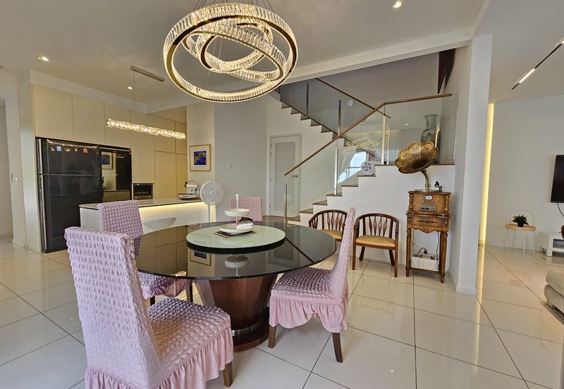 Residensi Emerald Damai (Emerald Hills) *