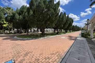 Country Villas @ County Heights