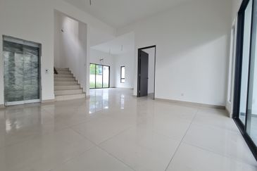 Storey Bungalow at Rafflesia Residence, Bandar Sungai Long