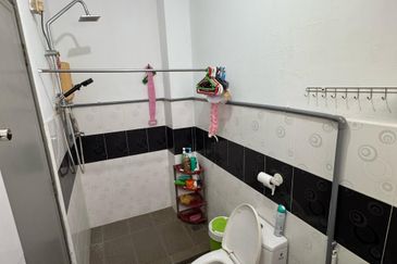 Taman Sri Bahagia Cheras 2 Storey Terrace House For Sale