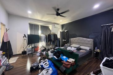 3 Story Semi-D at D'Impian Balakong