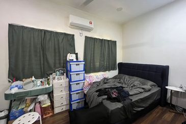 3 Story Semi-D at D'Impian Balakong