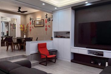 2 Sty Sungai Long double Storey