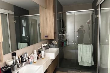 2 Storey PentHouse  Casa Green Condominium