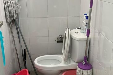 2 Storey PentHouse  Casa Green Condominium