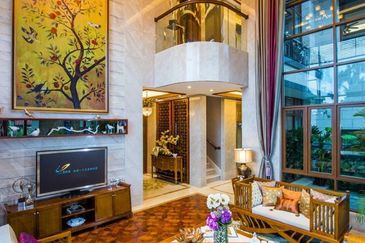 3 storey -Luxurious Bungalow  Semenyih