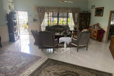 Corner 1 Storey Terrace  Ampang Jaya, Ampang