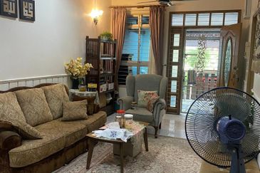 Corner 1 Storey Terrace  Ampang Jaya, Ampang