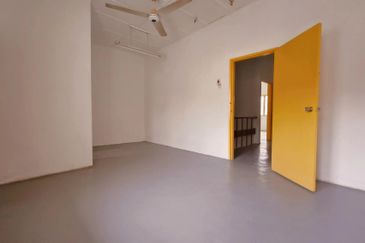 2 Storey Terrace  Taman Bukit Teratai, Ampang