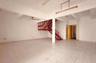 2 Storey Terrace  Taman Bukit Teratai, Ampang