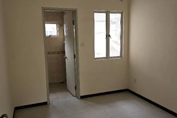 2 Sty Terrace @ SL 2, Sungai Long 