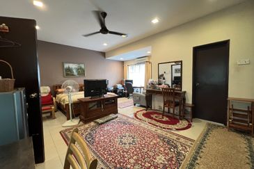 2.5 Sty Superlink Dagang Permai @ Ampang 