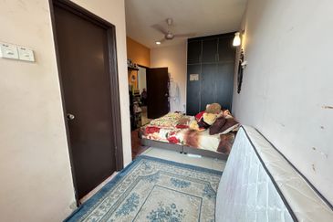 2.5 Sty Superlink Dagang Permai @ Ampang 