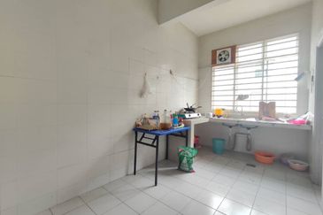 3 Storey Cluster Terrace at D'Impian Tropika (Jasmine)