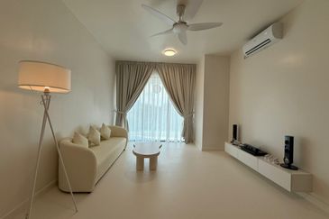 Condominium @ Emerald Residence 