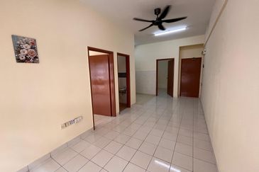 Suria Apartment Damansara Damai