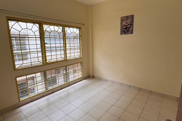 Suria Apartment Damansara Damai