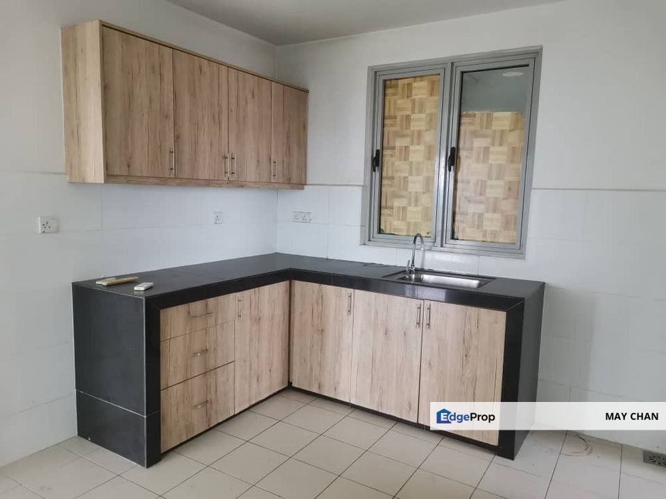 One south condominium (Greenz - Residensi Flora) Seri Kembangan , Selangor, Seri Kembangan