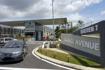 Bangi Avenue