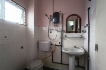 Double Storey SL 7 Bandar sungai Long Cheras