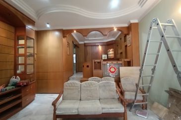 Double Storey SL 7 Bandar sungai Long Cheras