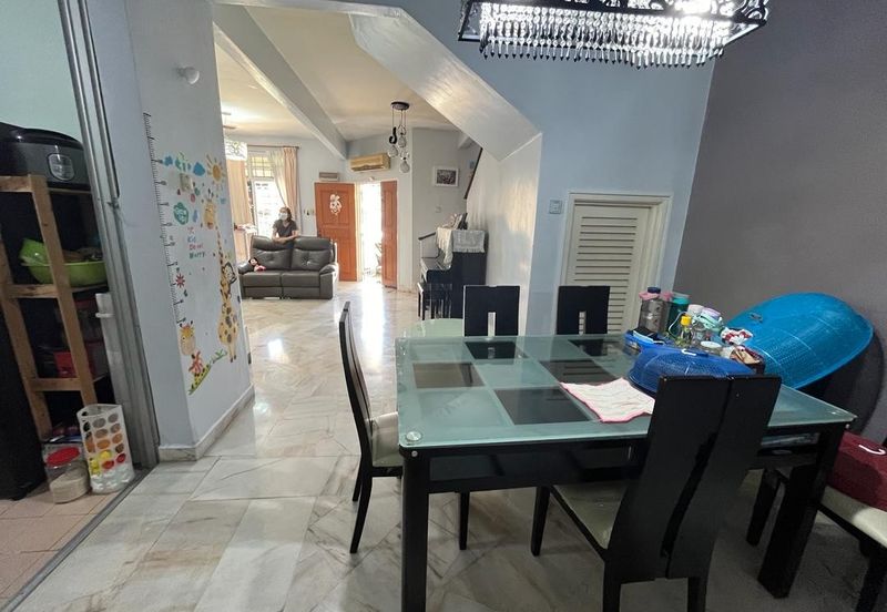 Bandar Tun Hussein Onn