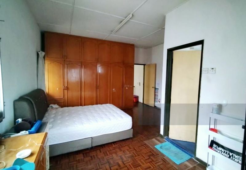 Double Storey Taman Supreme Cheras  Kuala Lumpur