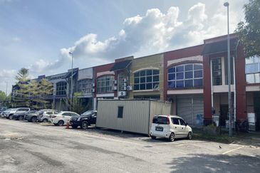 Bandar Baru Bangi Shop Lot Adjoining unit 