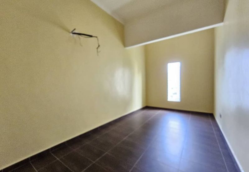 Desa Meringin Country Height Kajang