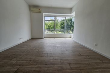 Parkfield Residences, Tropicana Heights