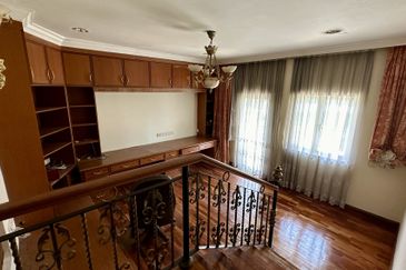 2 Storey Bungalow House Bangsar KL