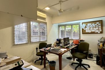 2 Storey Bungalow House Bangsar KL