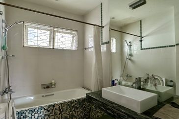 2 Storey Bungalow House Bangsar KL