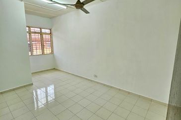 2 sty terrance - Bandar Mahkota Cheras, Seksyen 7