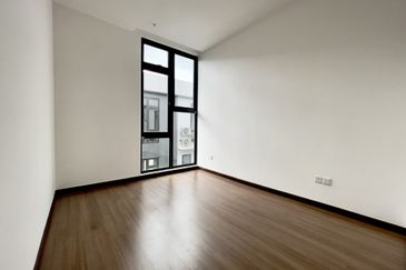 Taman Puchong Legenda