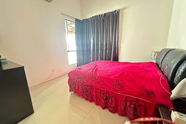 2.5 Sty Semi-D Twin Palm, Sungai Long 