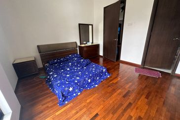 2.5 Sty Semi-D Twin Palm, Sungai Long 