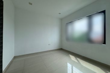 3 Storey bungalow bandar mahkota cheras Cheras