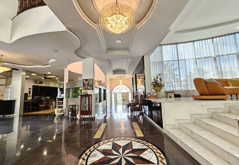 3 Storey Luxury Mansion  Country Height Kajang