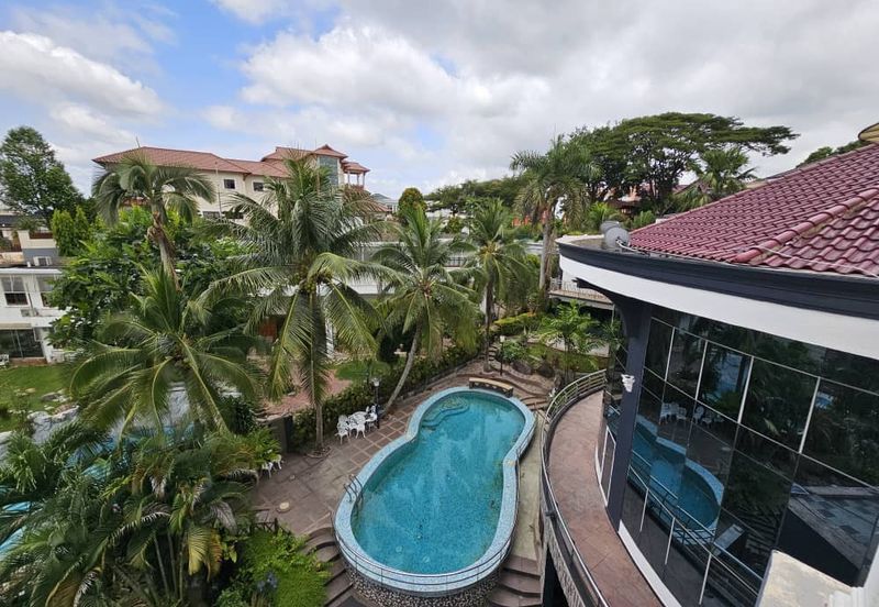 3 Storey Luxury Mansion  Country Height Kajang