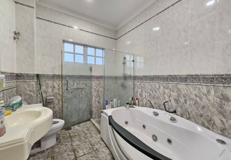 3 Storey Luxury Mansion  Country Height Kajang