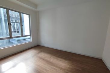 3 storey cluster semid at Parkfield Tropicana Heights