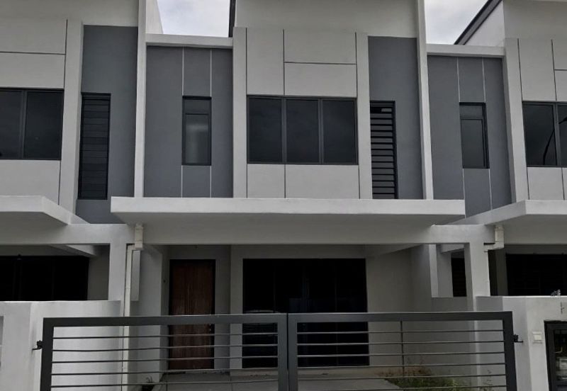 Double Storey Link House Kajang East Precinct 4