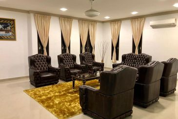 Taman Bukit Meringin Kajang Bungalow